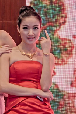 国产3D美杜莎角色展示